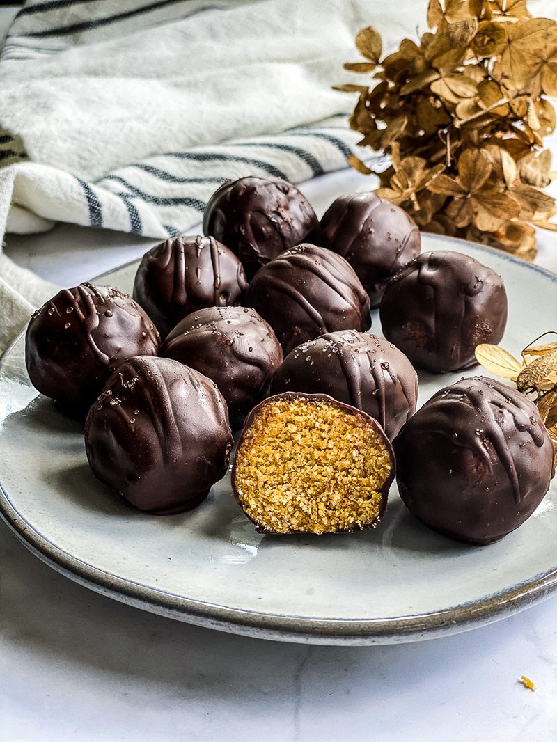 pumpkin-balls-18.jpg