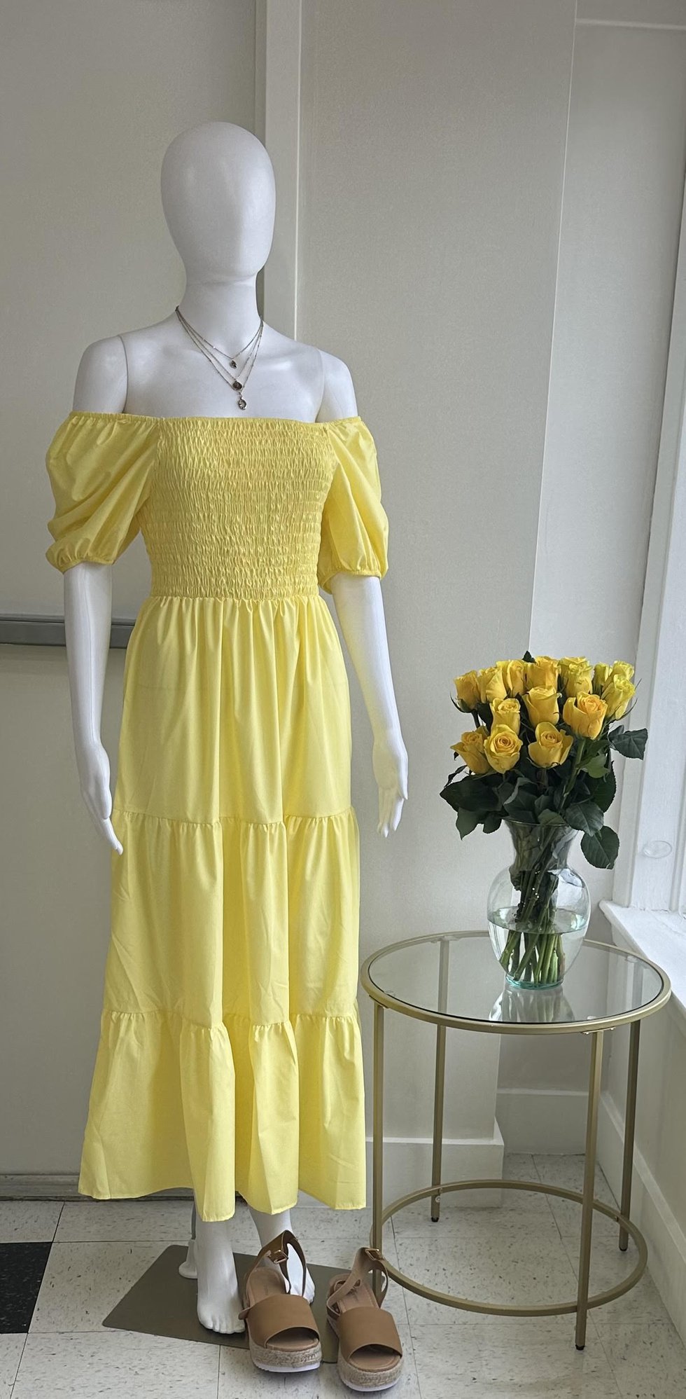 dress luxus boutique 01.jpg