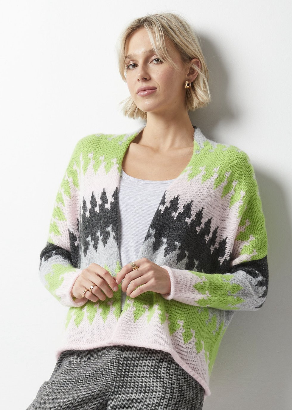 Bella Jules Colorburst cardi.jpg